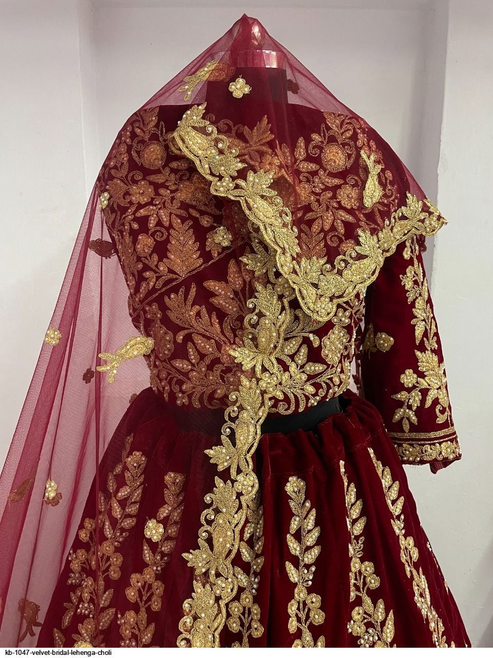 Kb 1047 Heavy Bridal Wedding Wear Wholesale Lehenga Collection